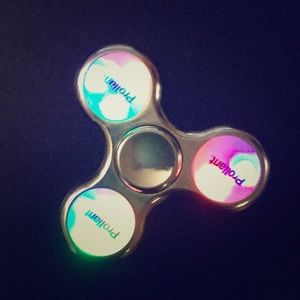 Light up fidget spinner!!